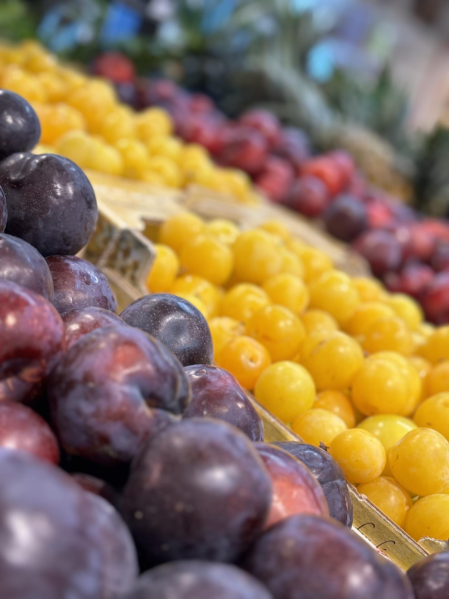 Les Prunes sont arriv&eacute;es
